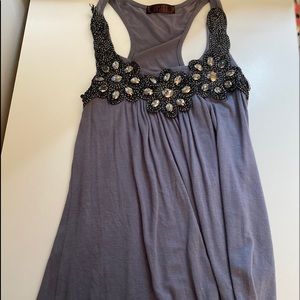 women’s lipstick gray tank top